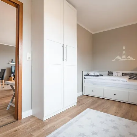 Utholmer-strasse-1-ferienwohnung-nr-04a * Sankt Peter-Ording