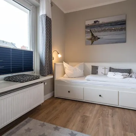 Apartament Utholmer-strasse-1-ferienwohnung-nr-04a *